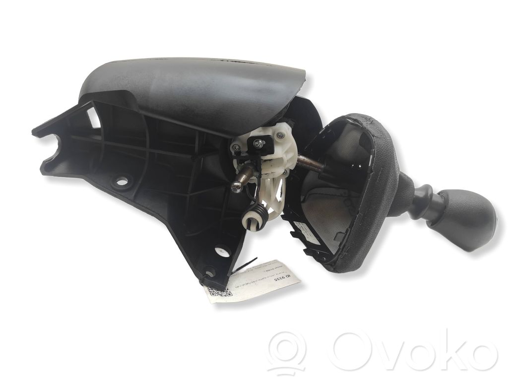 Nissan NV400 Gear shifter/selector 