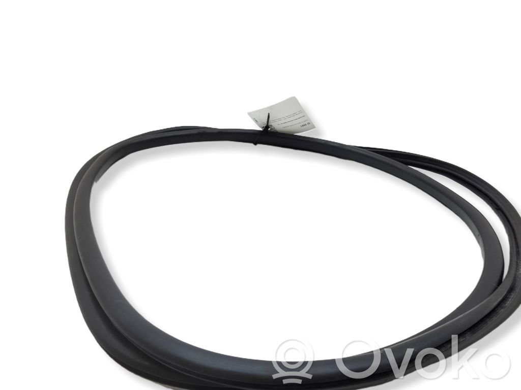 Listwa szyby tylnej   A9066711420
