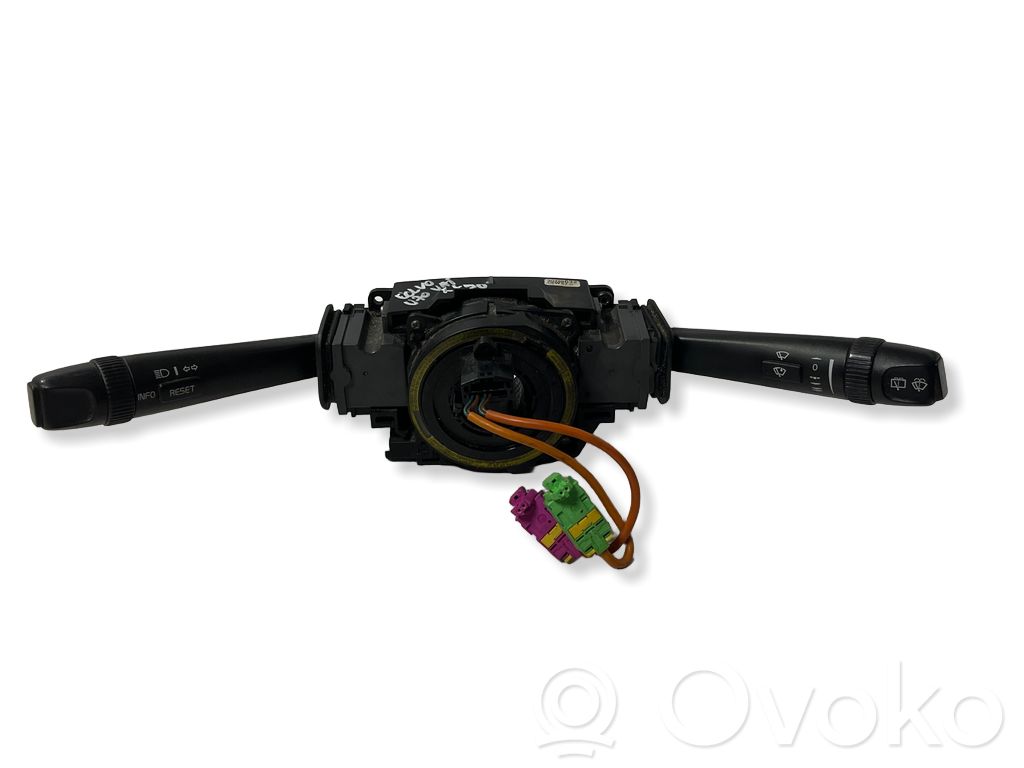 Volvo V70 Wiper turn signal indicator stalk/switch 