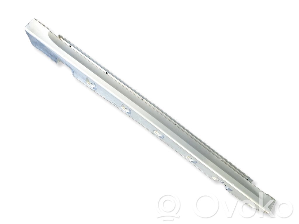 Slenkstis   12792000