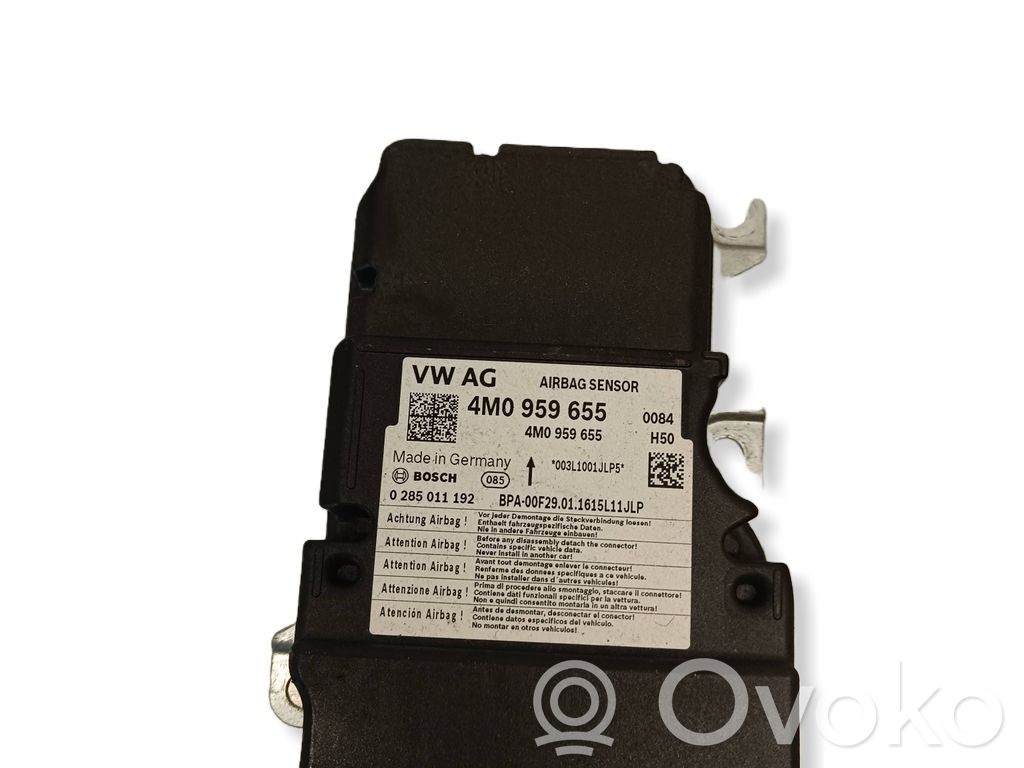 Audi Q7 4M Airbag control unit/module 