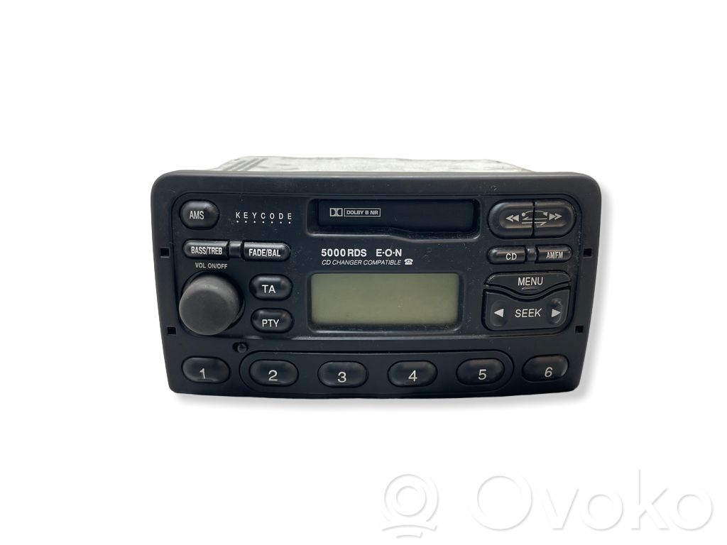 Panel / Radioodtwarzacz CD/DVD/GPS   YL8F18C838CB,10R020025,M001631