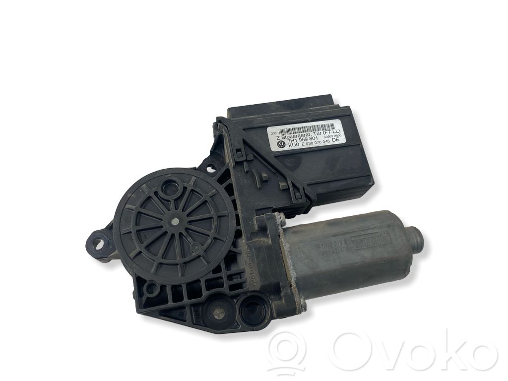 Volkswagen Transporter - Caravelle T5 Silnik regulatora szyby drzwi przednich 