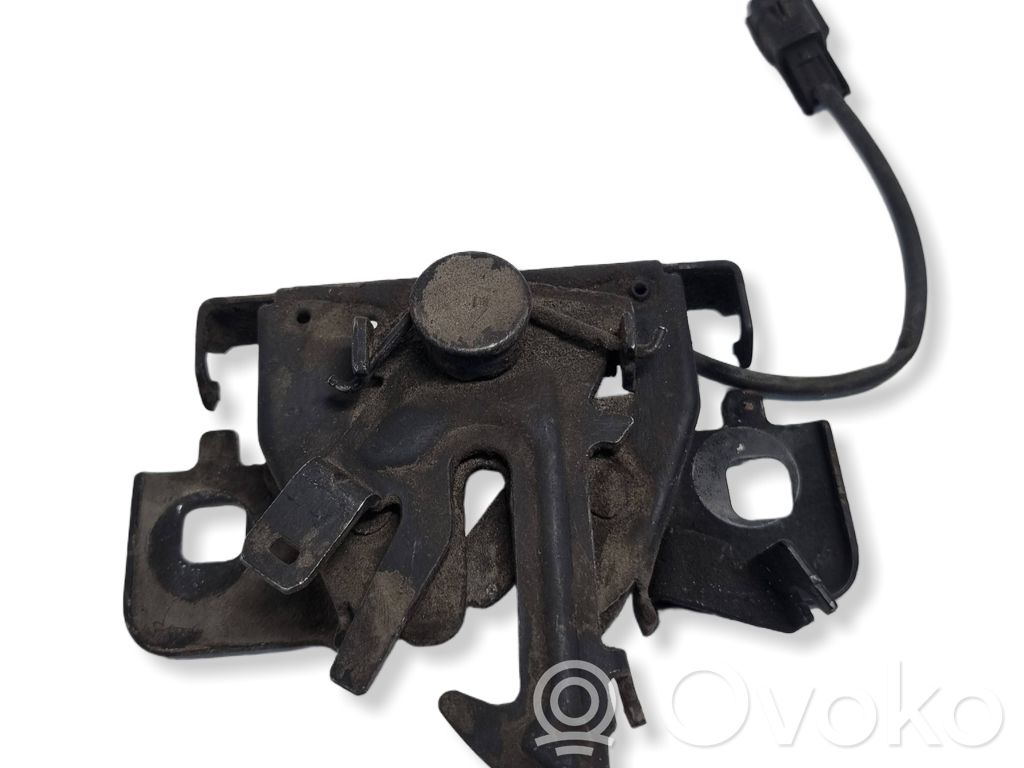 Opel Vivaro Engine bonnet/hood lock/catch 