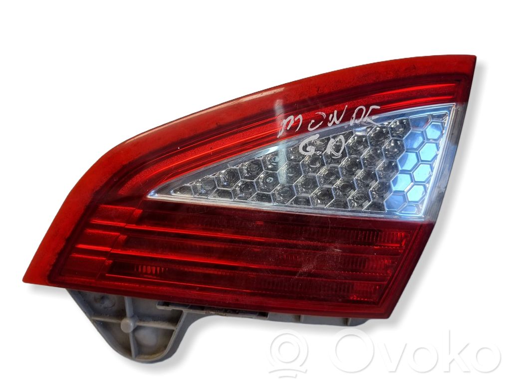 Ford Mondeo MK IV Lampa tylna 
