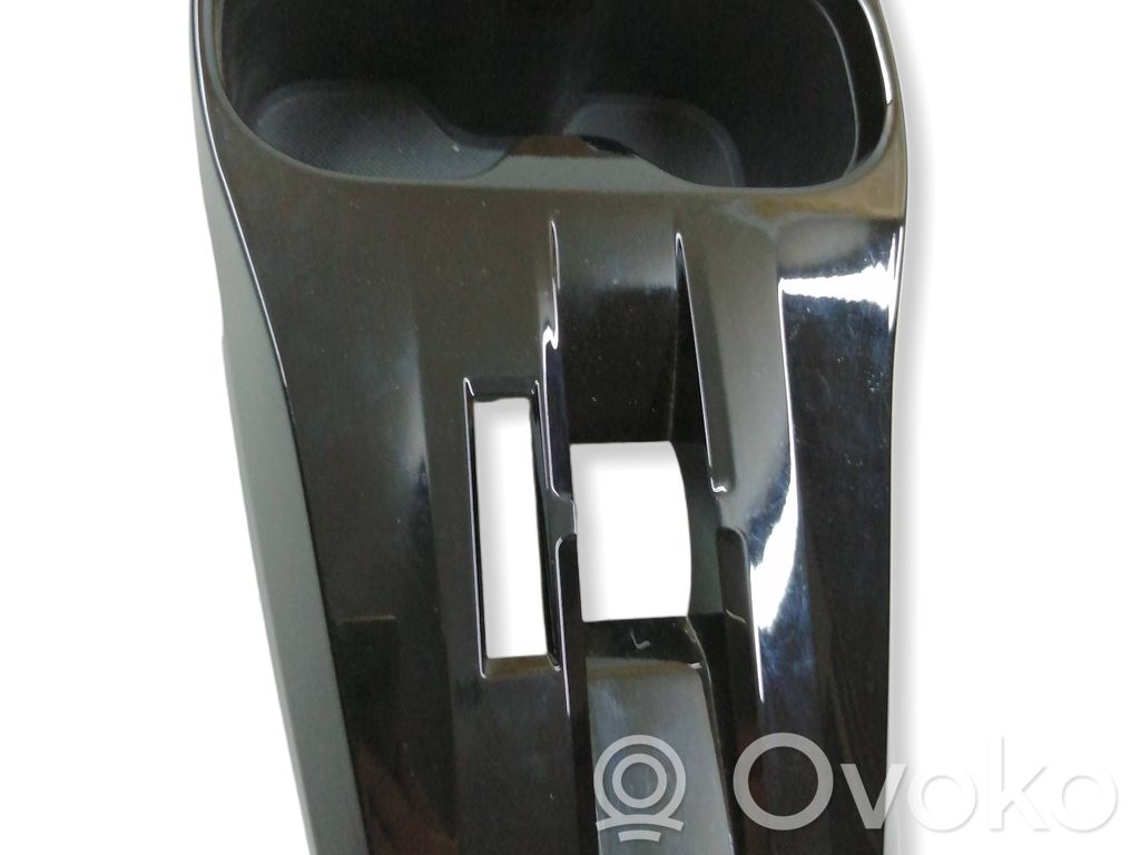 Citroen e-C3 Gear shifter surround trim plastic 
