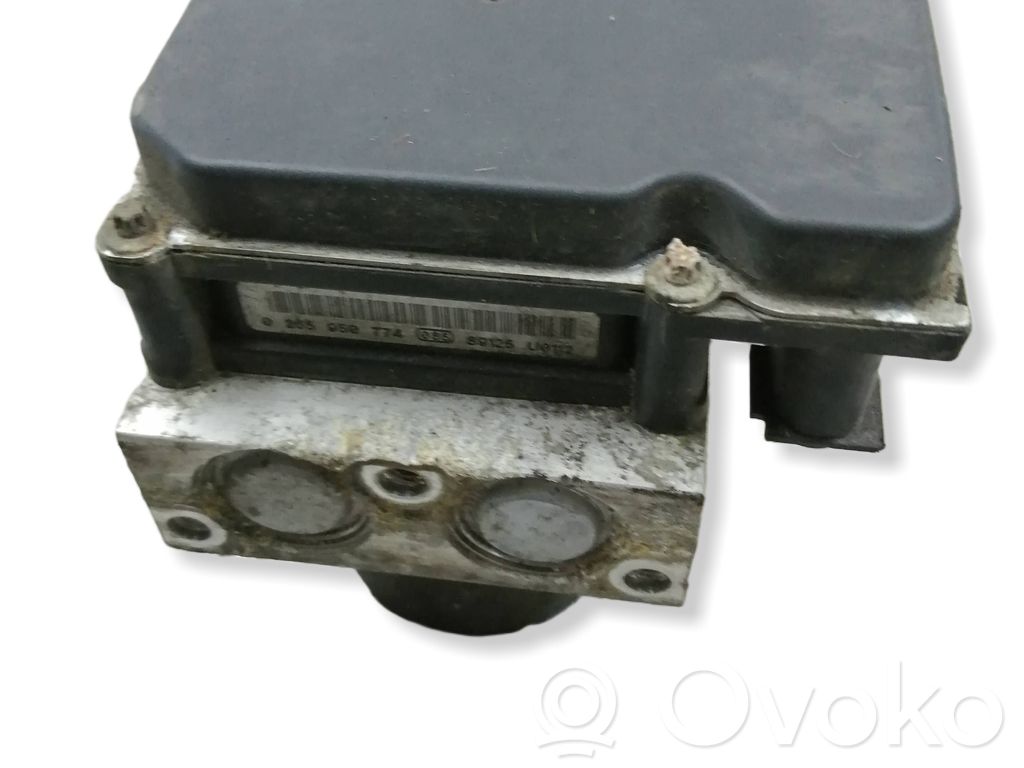ABS Steuergerät   8C112C405BB