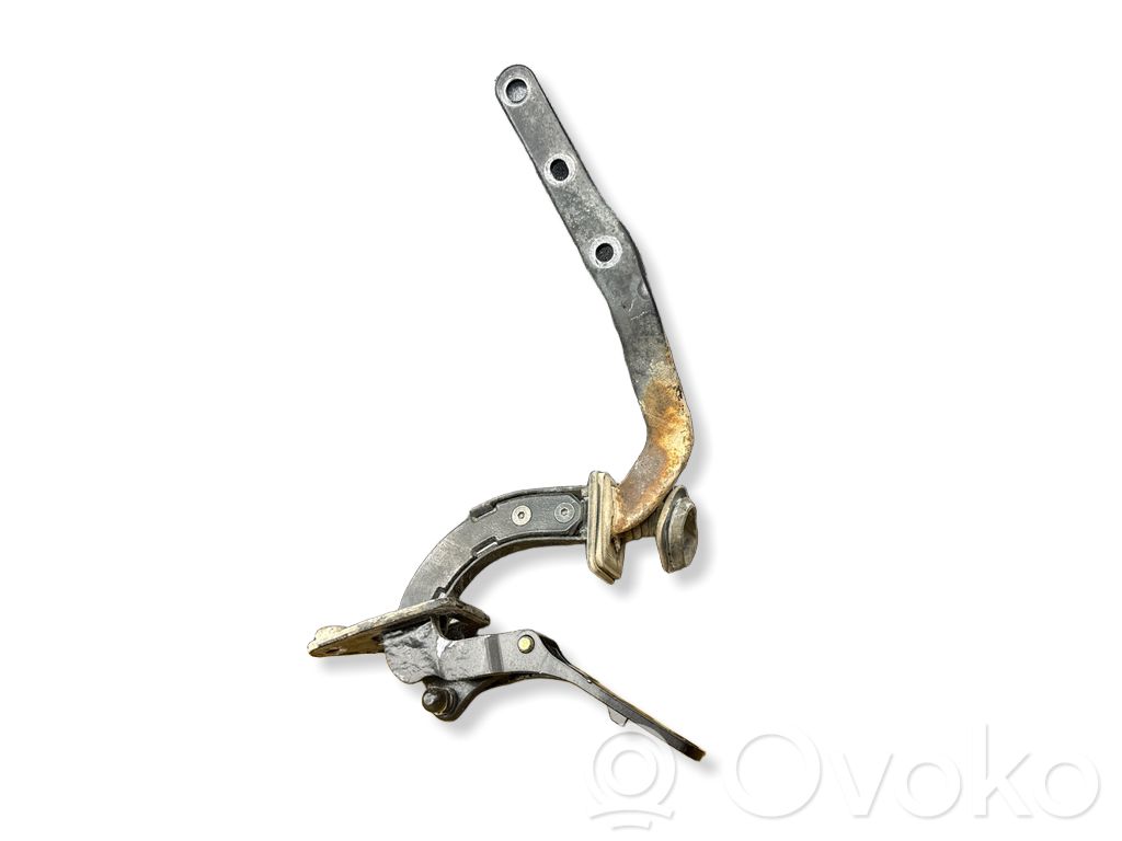 Volvo XC70 Tailgate/trunk/boot hinge 