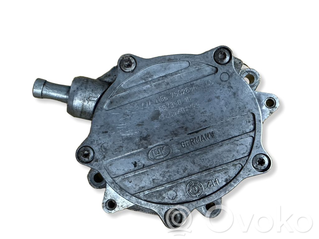 BMW 3 E46 Vacuum pump 