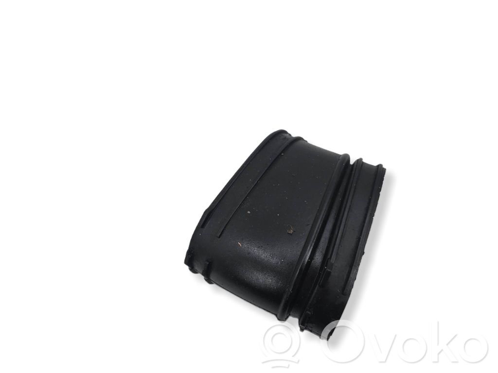 BMW 7 F01 F02 F03 F04 Ilmanoton kanavan osa 