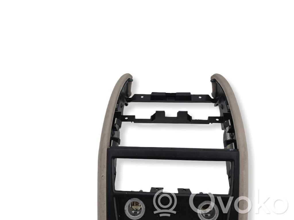 BMW 7 F01 F02 F03 F04 Alte elemente consolă centrală (tunel) 