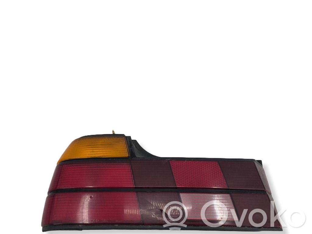 Rear/tail lights   1374041L