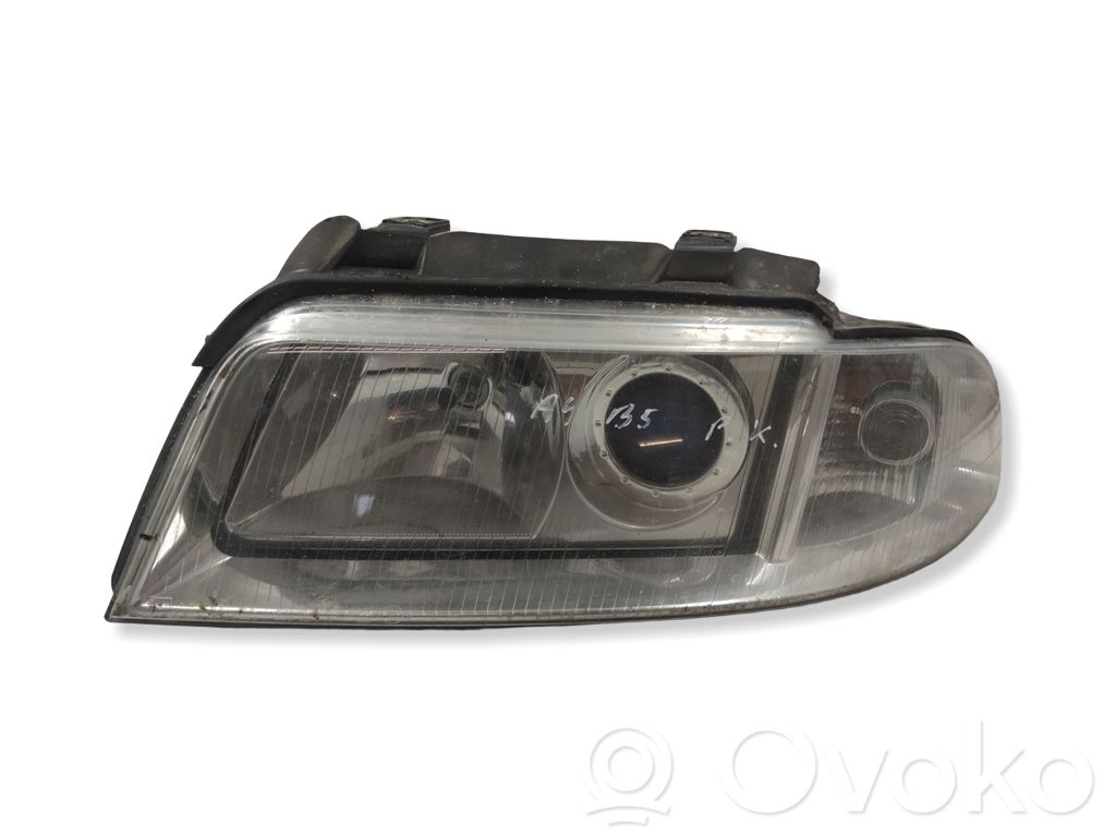 Audi A4 S4 B5 8D Scheinwerfer 