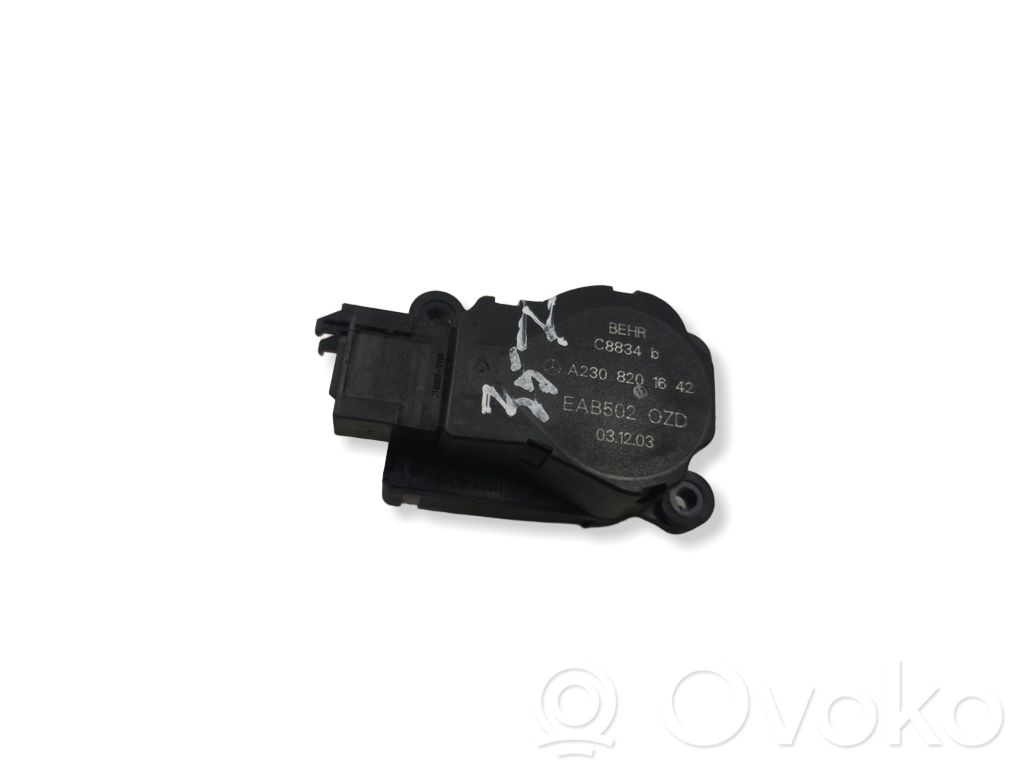 Mercedes-Benz E W211 Motor/actuator clapetă aer 