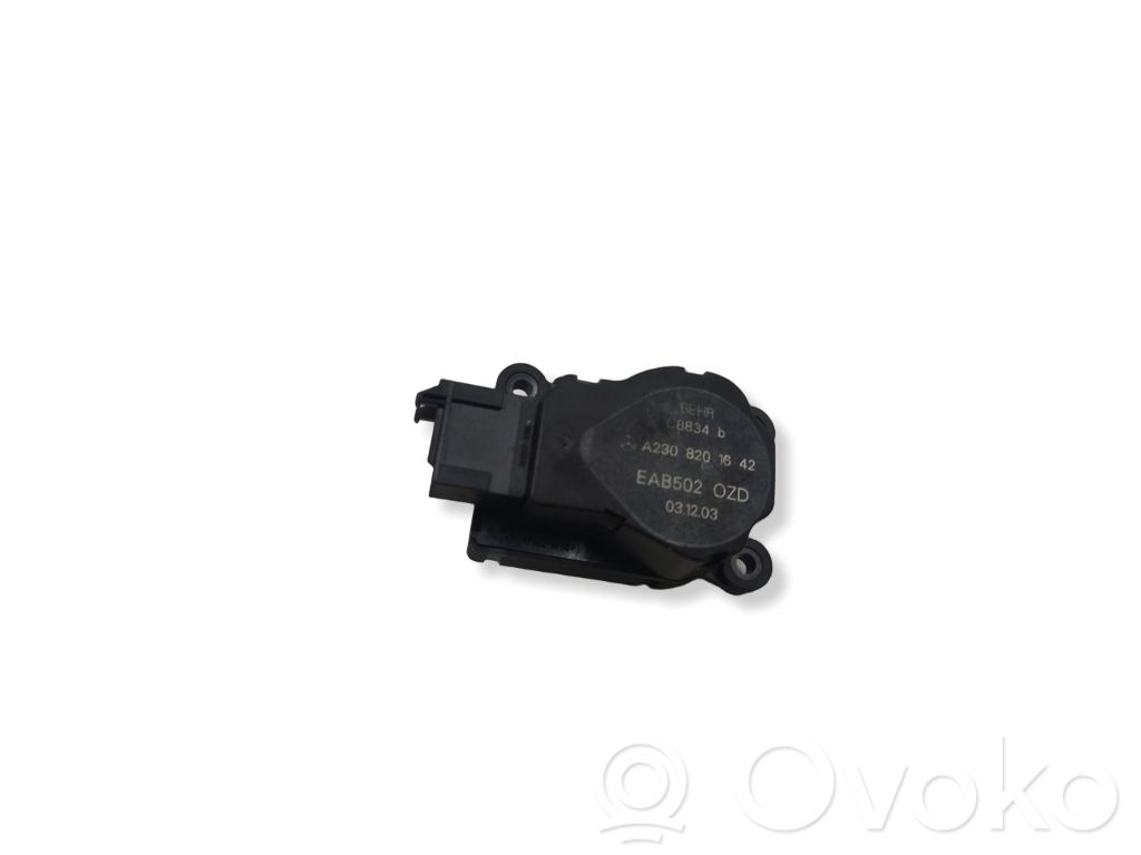 Mercedes-Benz E W211 Motor/actuator clapetă aer 
