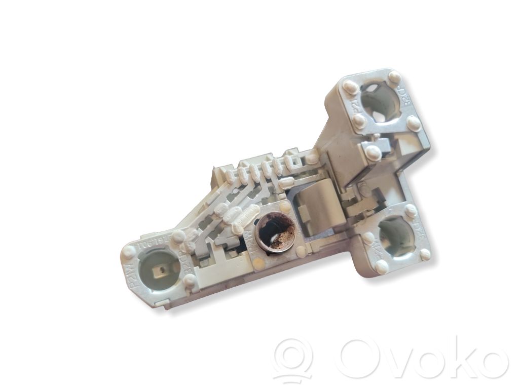Tail light bulb cover holder   7160075