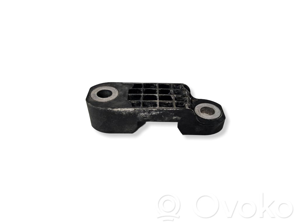 BMW 5 G30 G31 G38 Supporto per boccola della barra antirollio, anteriore 