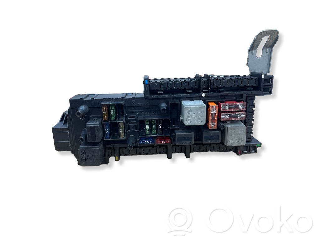 Mercedes-Benz E W212 Fuse module 