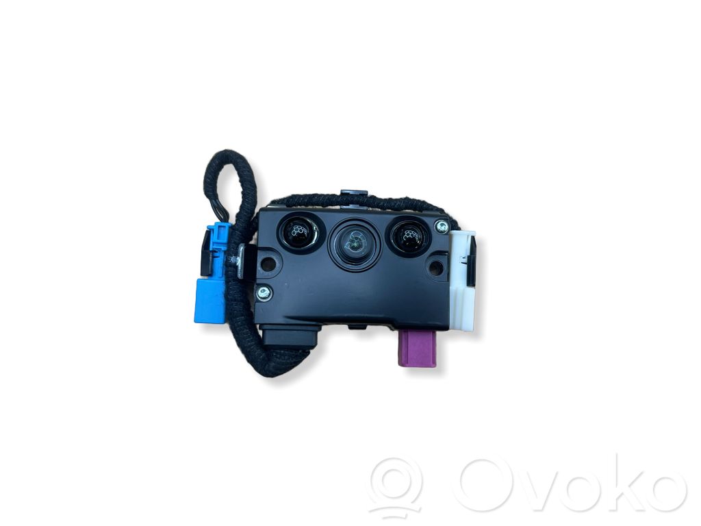 Windshield/windscreen camera   158812410O