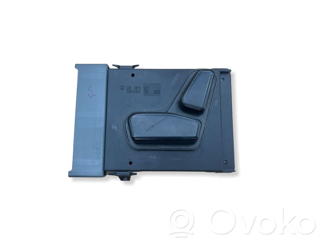 Chrysler 300C Seat control switch 