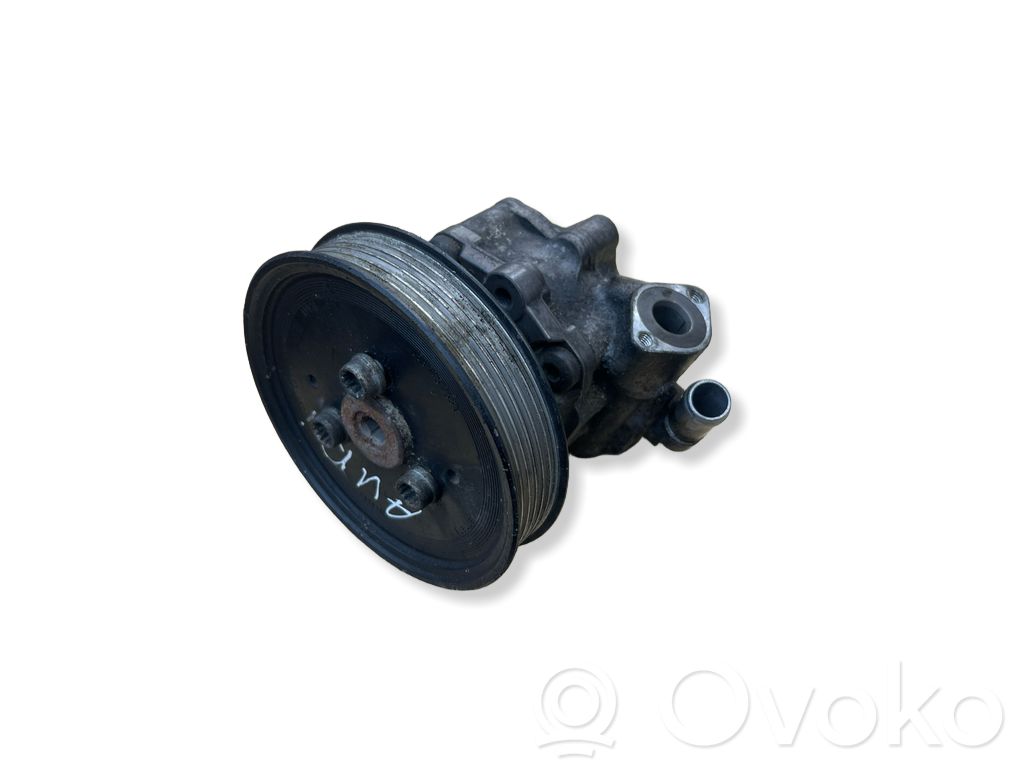 Audi A6 Allroad C6 Ohjaustehostimen pumppu 