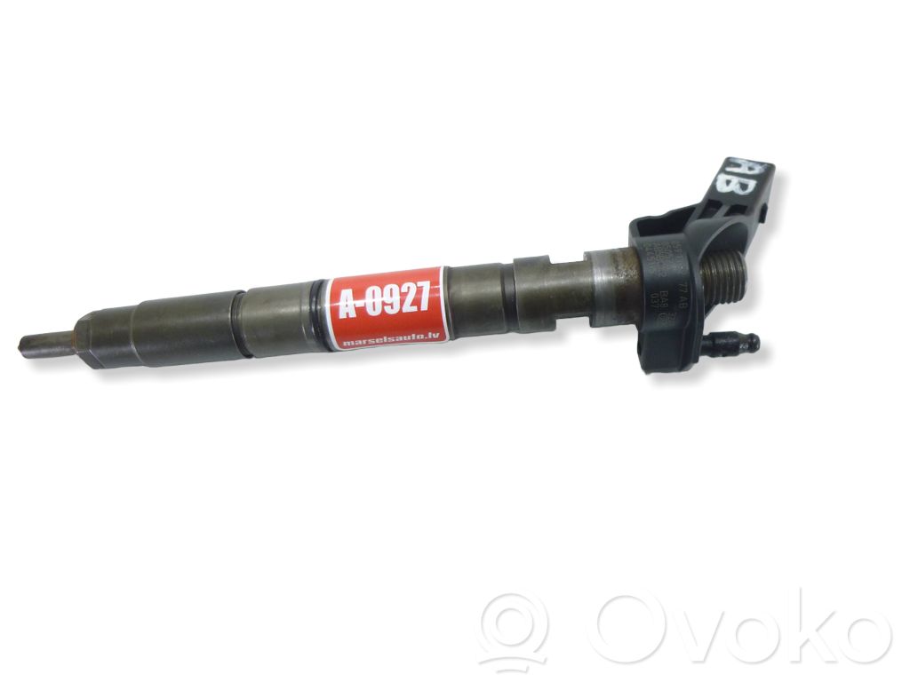 Audi A6 S6 C6 4F Fuel injector 