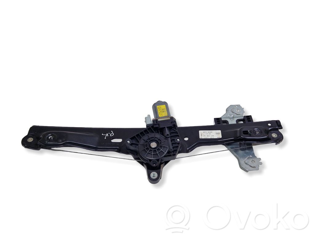 Nissan Qashqai Elektryczny podnośnik szyby drzwi przednich 