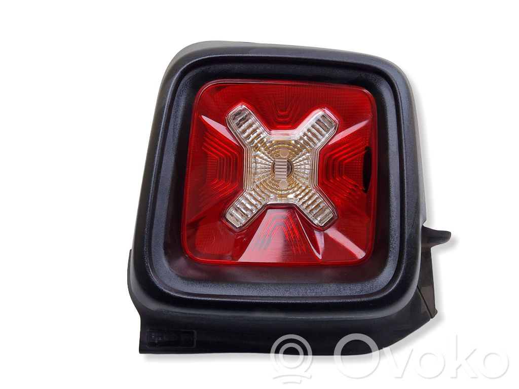 Jeep Renegade Lampa tylna 