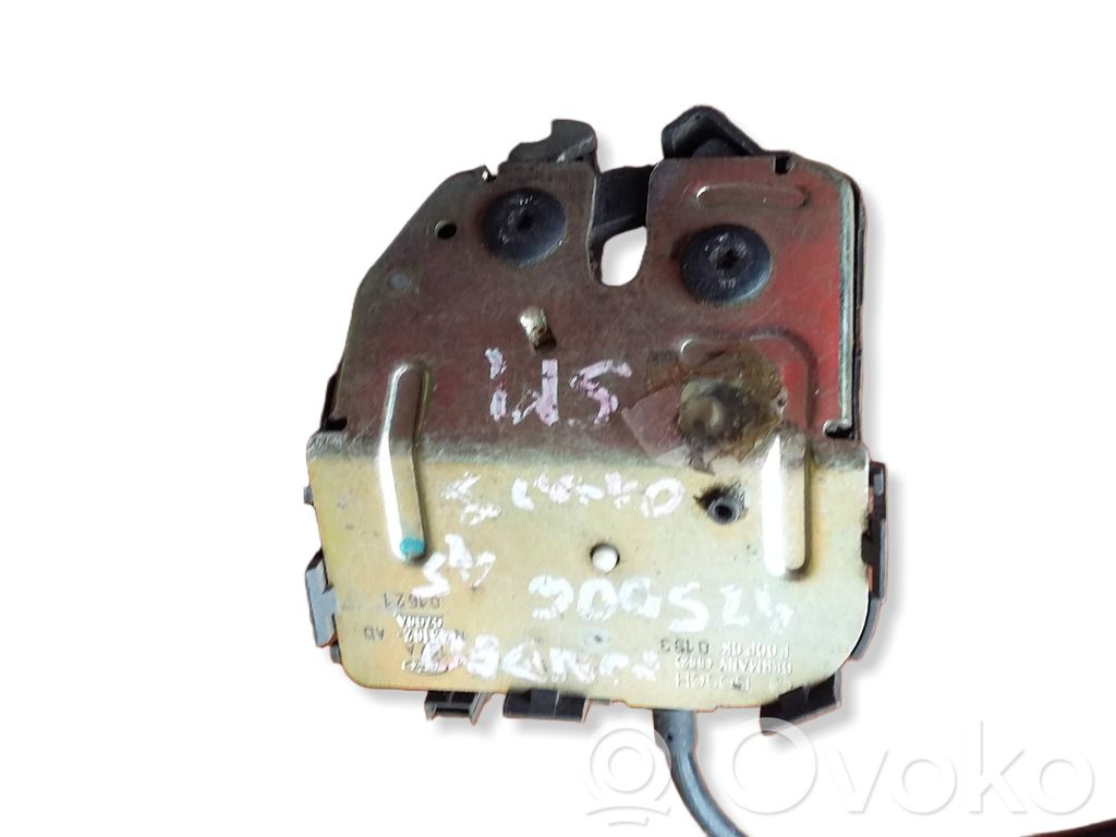 Ford Mondeo Mk III Zamek klapy tylnej / bagażnika 