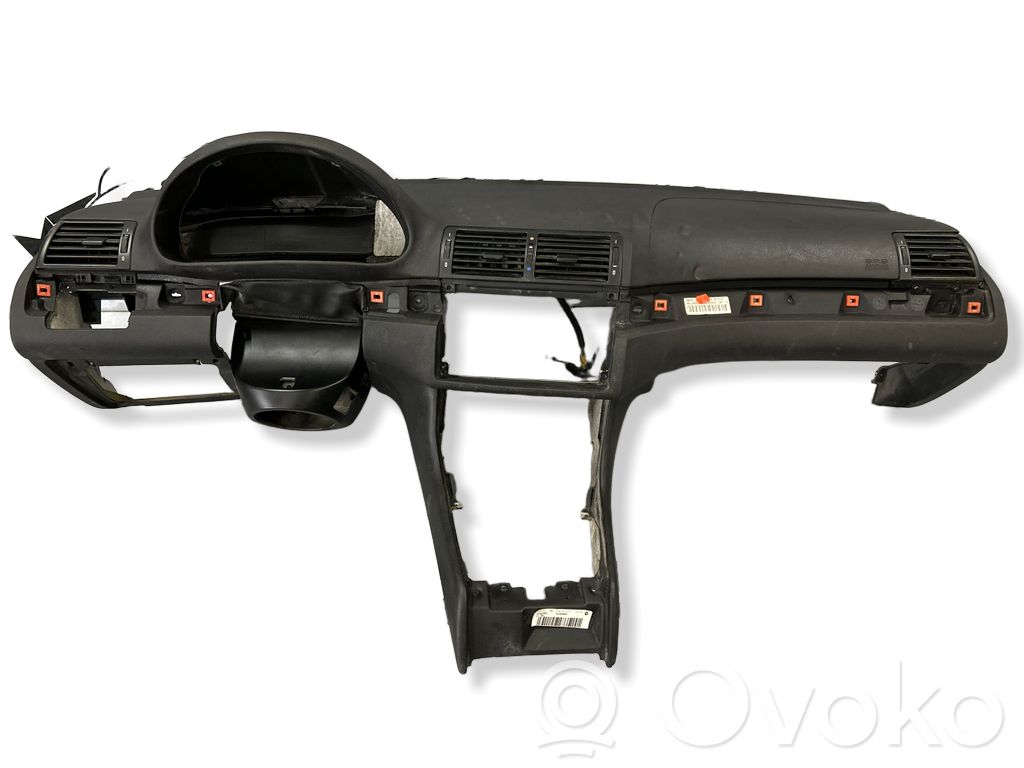 Dashboard   8222255,E28886K