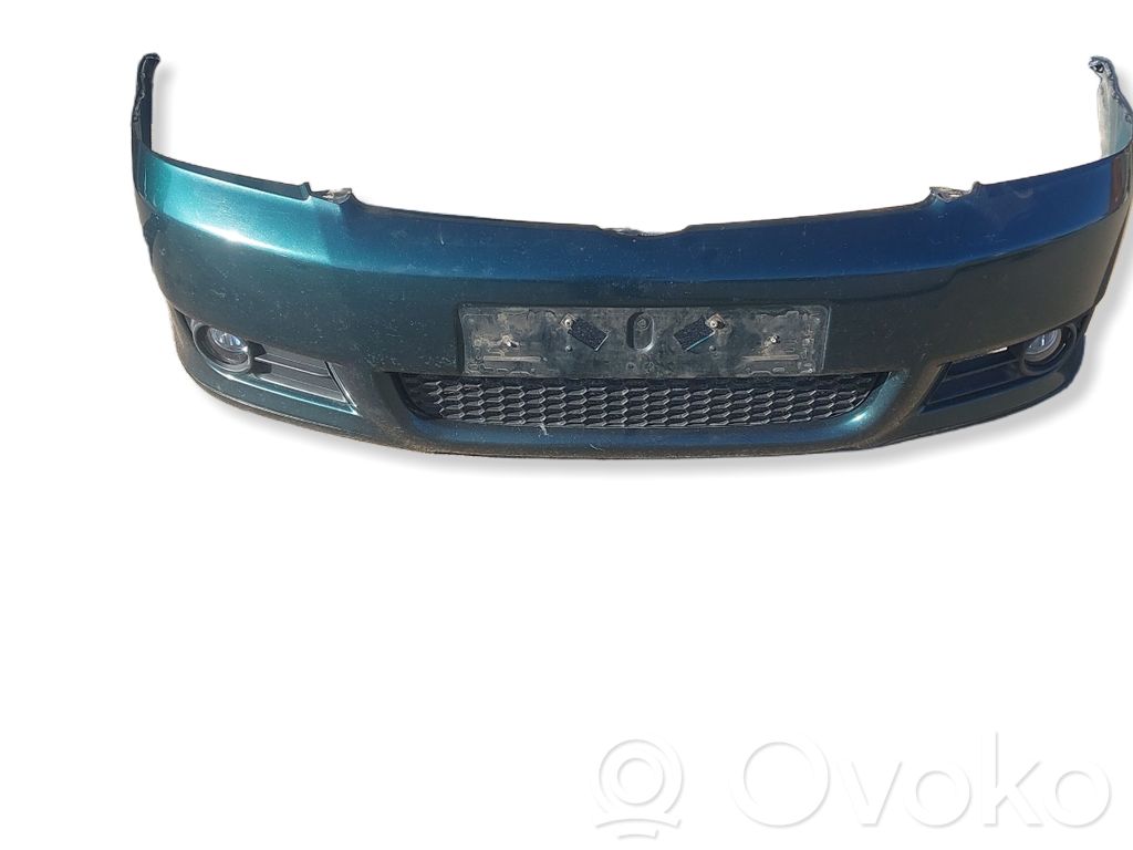 Toyota Corolla Verso AR10 Zderzak przedni 