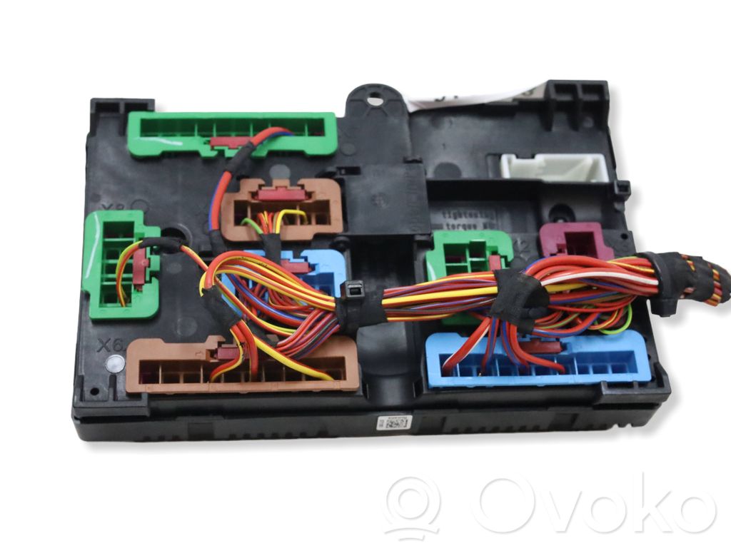 BMW XM Fuse module 