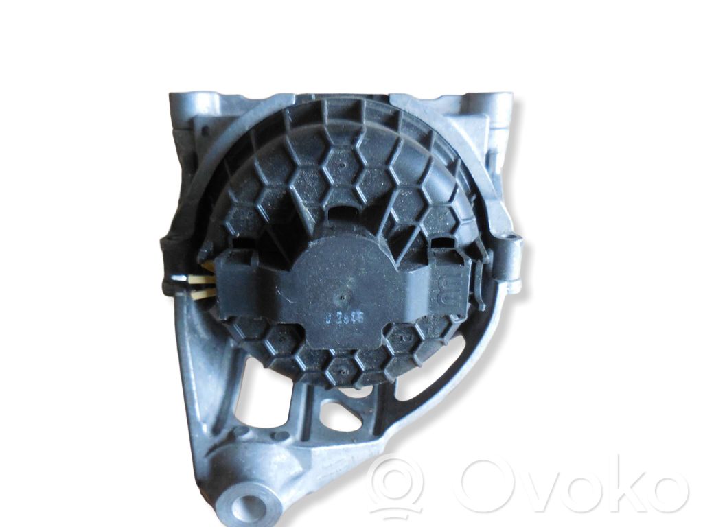Audi A4 S4 B9 Engine mount bracket 