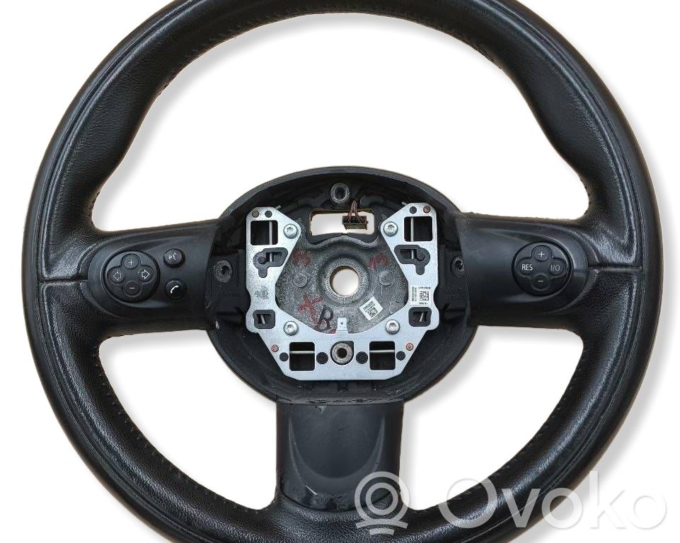 Steering wheel   609695852D