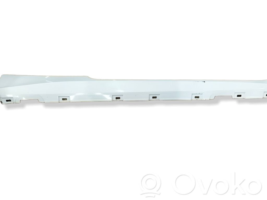 Sill   8W6853860
