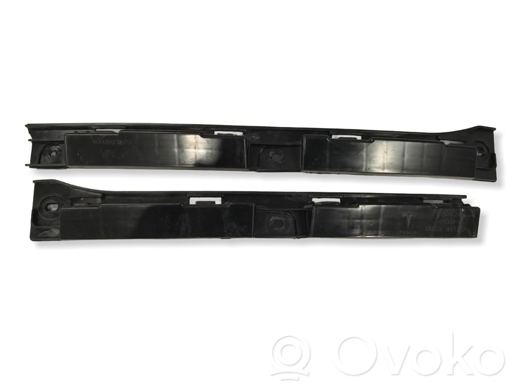 Tesla Model S Rear bumper mounting bracket 