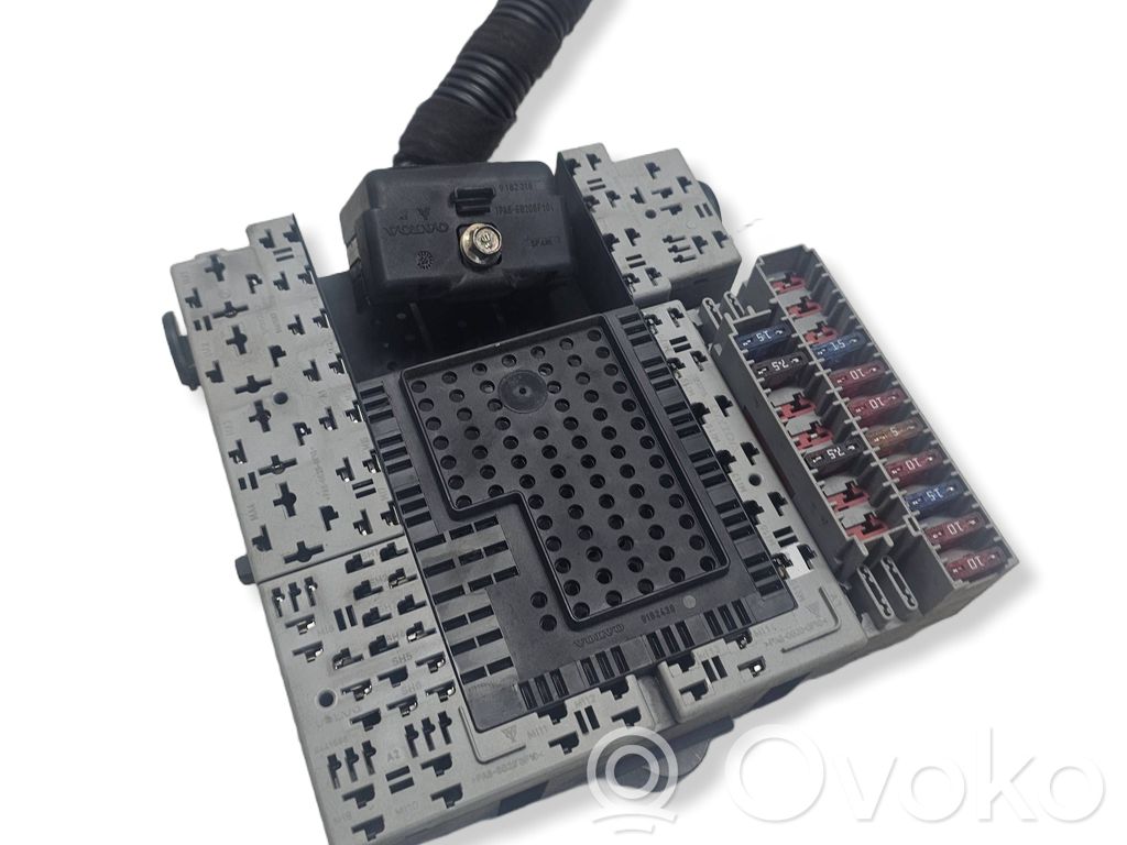 Volvo S60 Juego de caja de fusibles 