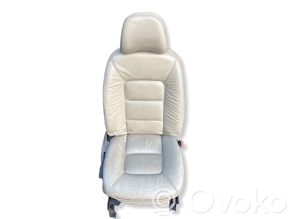 Volvo XC70 Fotel przedni pasażera 