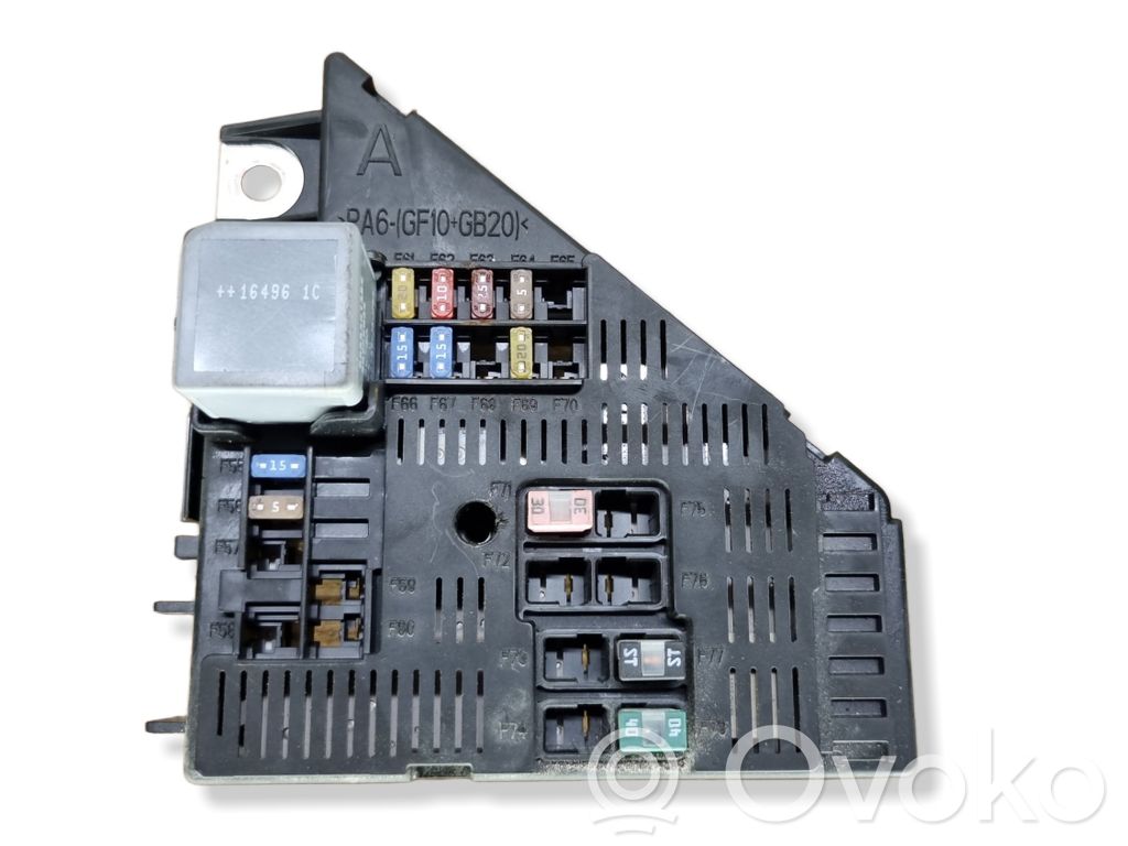 Volvo S90, V90 Fuse module 