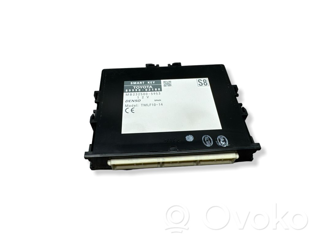 Toyota Auris E180 Other control units/modules 