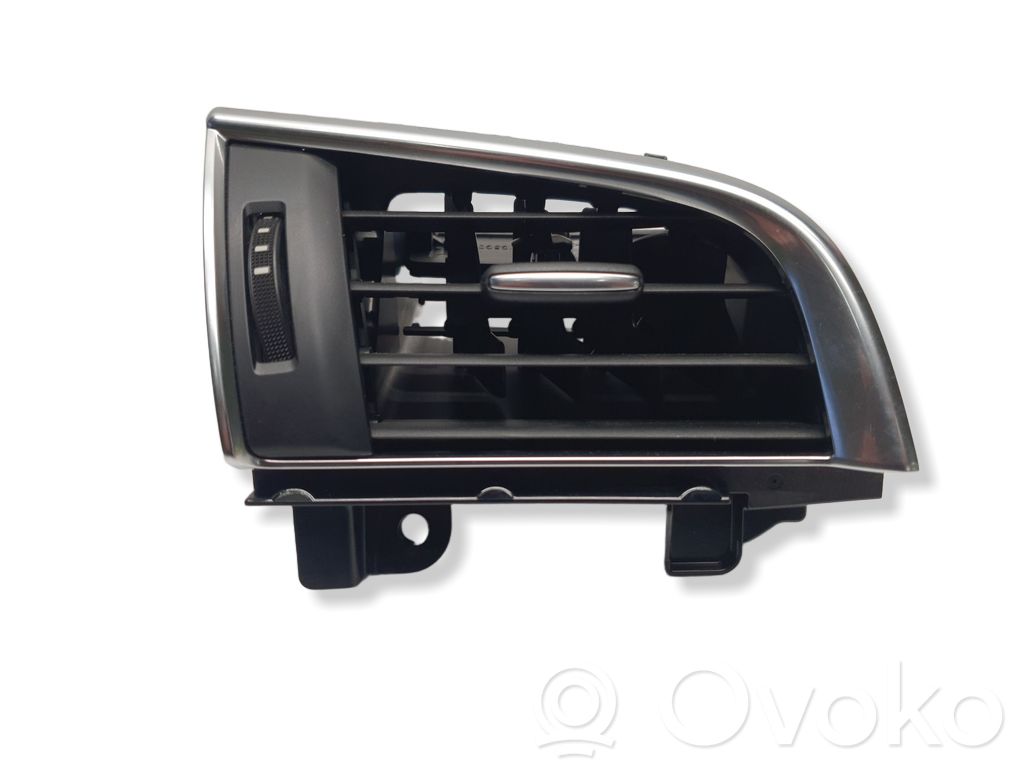 Mazda 6 Moldura protectora de la rejilla de ventilación lateral del panel 