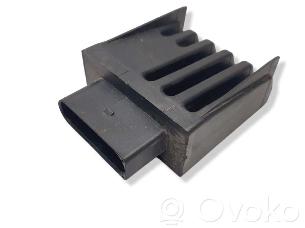 Volkswagen PASSAT B8 Fuel injection pump control unit/module 