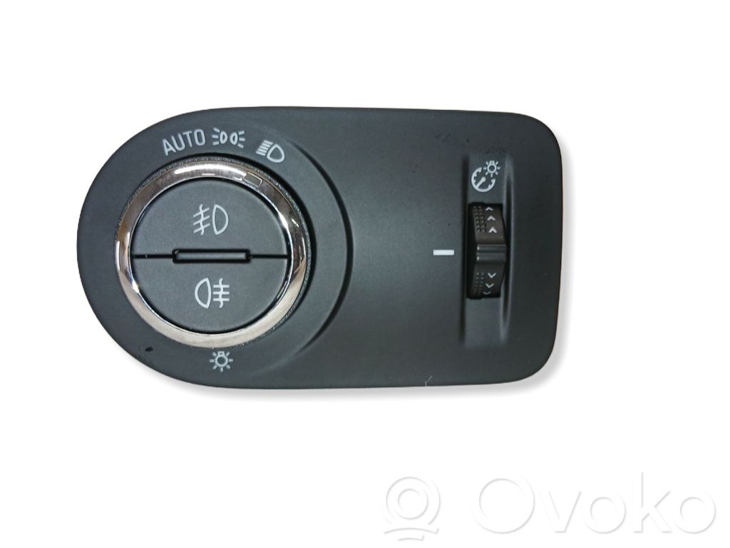 Opel Astra K Light switch 