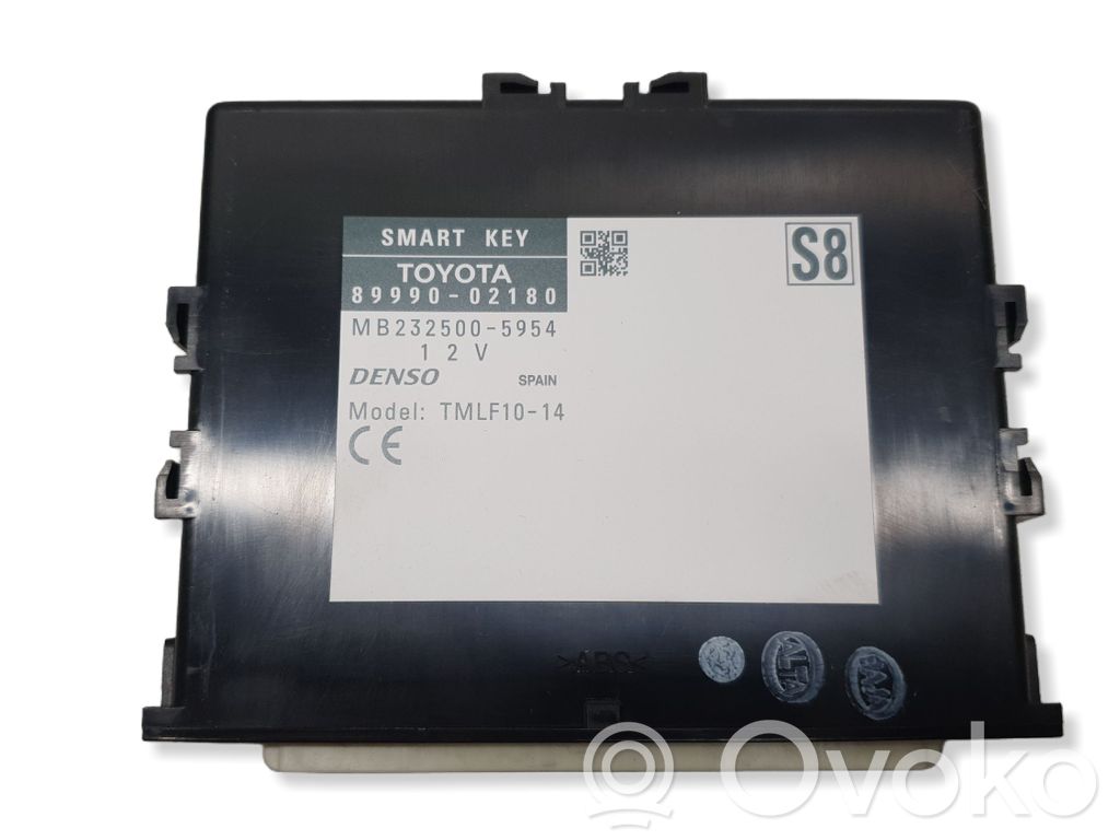 Toyota Auris E180 Other control units/modules 