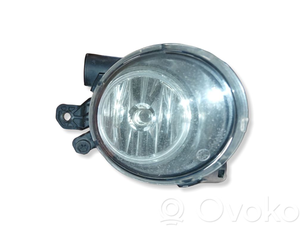 Volvo V70 Miglas lukturis priekšā 