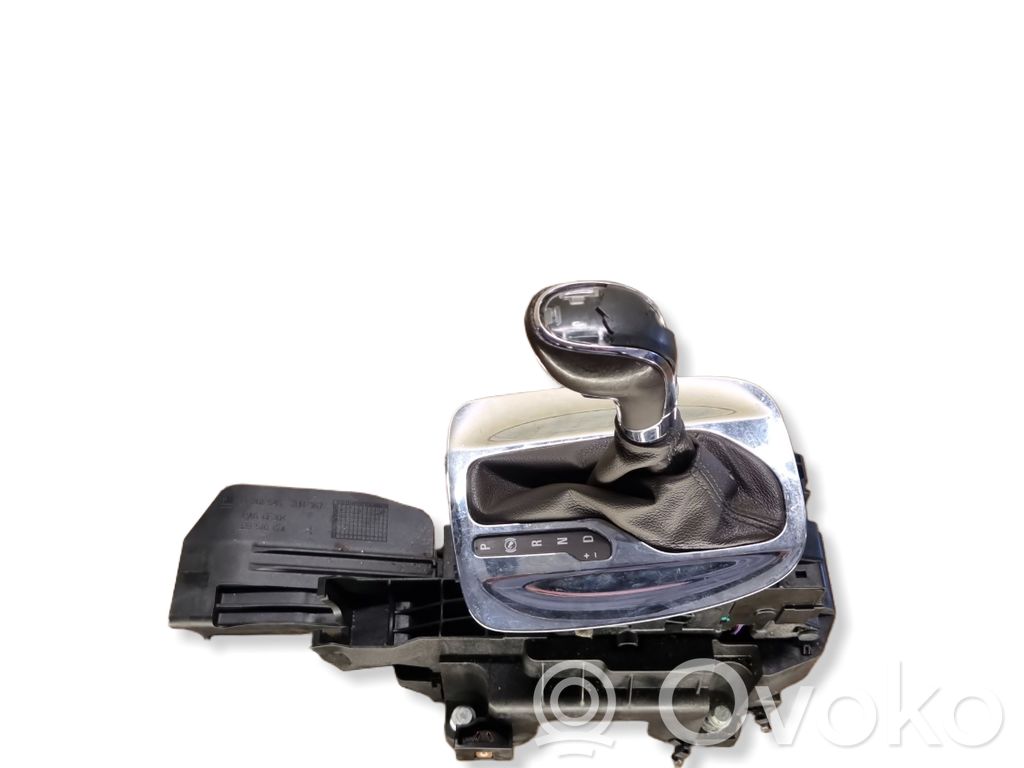 Opel Insignia A Gear shifter/selector 