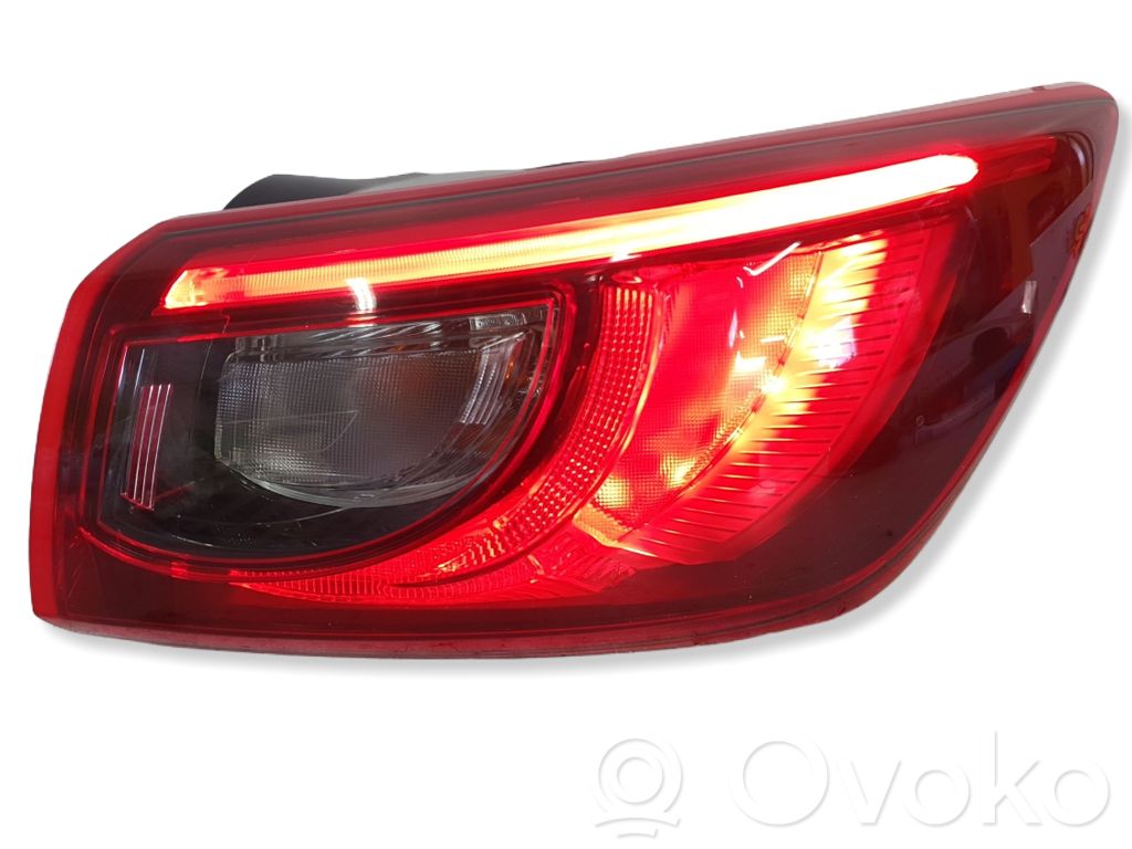 Mazda CX-3 Galinis žibintas kėbule 