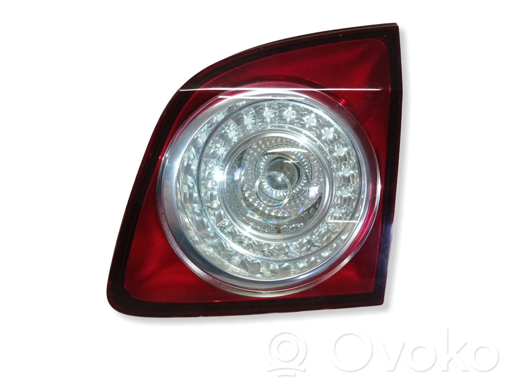 Volkswagen Golf Plus Lampy tylnej klapy bagażnika 
