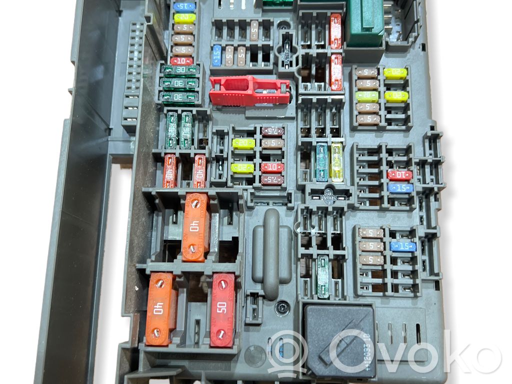 Módulo de fusible   9119446,90103339,S20120228