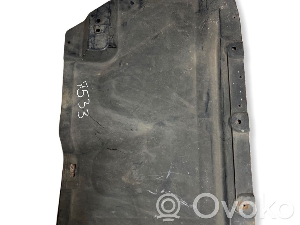 BMW 3 E90 E91 Vidusdaļas apakšas aizsargs 
